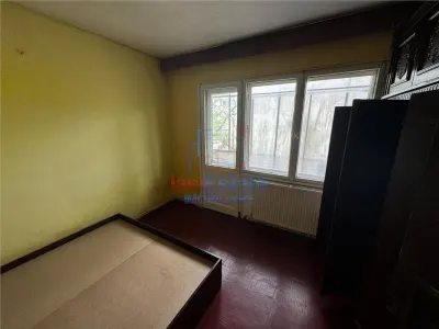Apartament 3 camere zona Podu Ros - foto 5