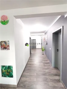 Casa moderna,  singura in curte - Izvor - foto 7