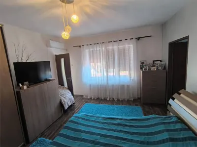 Resita Casa cocheta, P+1,  Zona Muncitoresc, 135 Mp - foto 20