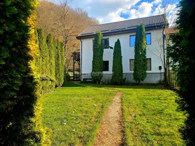 Resita Casa cu Teren Drept 500 Mp retrasa la marginea padurii Comision ZERO Cumparator!!! - foto 7