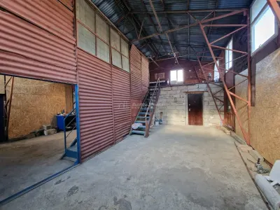 Resita Chirie Spatiu Comercial Depozit 270 mp - foto 4