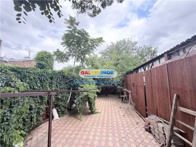 Vila de inchiriat Buzesti, ultracentral -se accepta chirie muncitori - Bucuresti