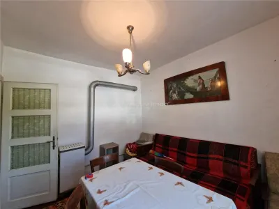 Resita Casa 5 Cam D-P-Etj.1 si Curte - foto 16