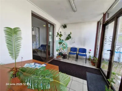 De inchiriat Spatiu comercial stradal 85 mp | Bd. 15 Noiembrie - foto 2