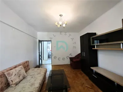 Închiriez 2 camere, Brasovul vechi - foto 2