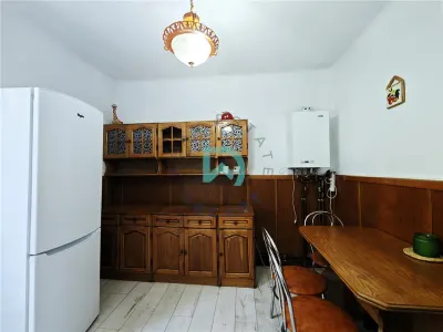 Închiriez 2 camere, Brasovul vechi - foto 10