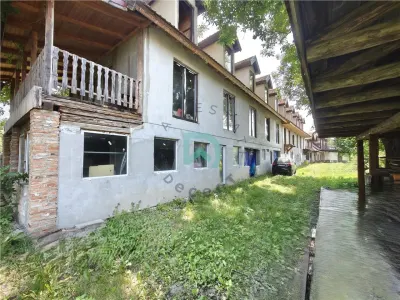 Casă Săsească, zona Primăriei, Ghimbav - foto 5
