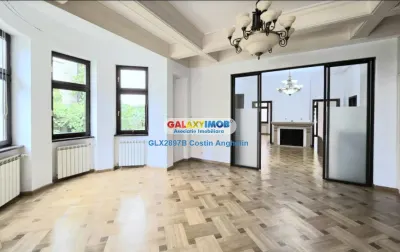 Apartament in vila - curte exclusiva 300 mp - Strada Paris / Capitale - Bucuresti