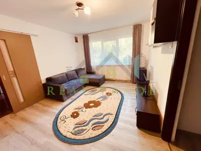 Apartament 2 camere renovat zona Garii - Brasov