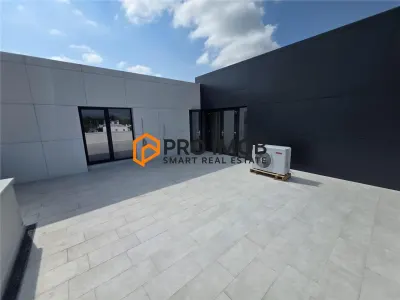 Patru unitati locative apartament tip Penthouse zona Campineanca - foto 16