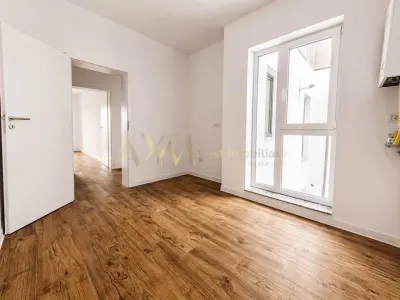 Vanzare apartament 2 camere Giroc - foto 5