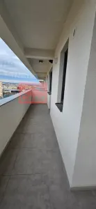 Revanzare, fara TVA: Apartament 3 camere, bloc nou, zona semicentrala - foto 22