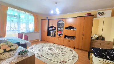 VIDEO | Etaj II | Apartament decomandat cu 2 camere in Livada - foto 4