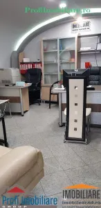 Spatiu comercial pt birouri-salon- cabinet ultracentral Arad - foto 4