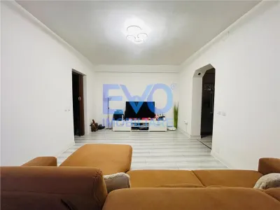 APARTAMENT DE VANZARE CU 2 CAMERE, MOBILAT SI UTILAT, PODU ROS - foto 3