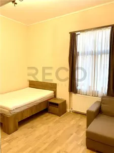 RECO  Oradea apartament de închiriat cu 2 camere decomandat. - foto 4