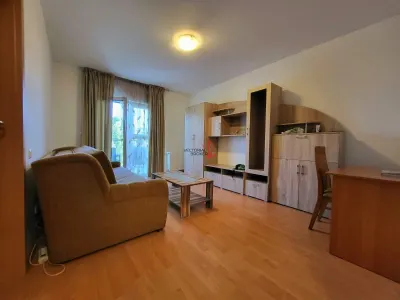 GARSONIERA MARE CU VEDERE LIBERA  / PARCARE-COMPLEX PRIVAT - Bucuresti