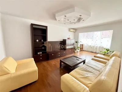Apartament 3 camere - zona Moldovei - Baia Mare