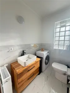 Etaj III | Apartament spatios cu 3 camere - 86 m² | Parcare proprie - foto 15