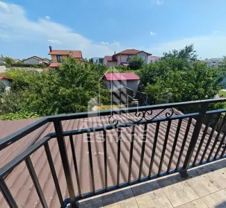 Duplex de vanzare cu 5 camere si 3 bai, mobilat si utilat, Dumbravita - foto 9