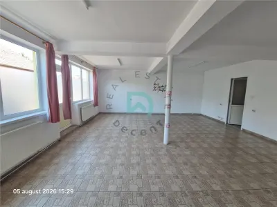 Spatiu comercial de inchiriat  Brasov - foto 2