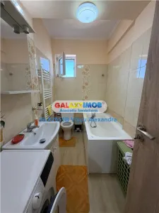 Apartament Bloc Nou Berceni - Dimitrie Leonida - Parcare - foto 7
