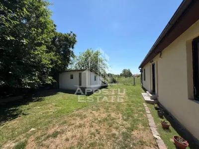 Casa + constructie moderna,de vanzare,2 locuinte,teren 2298 mp Giulvaz - foto 9