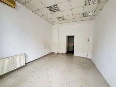 Spatiu comercial disponibil spre inchiriere - foto 3