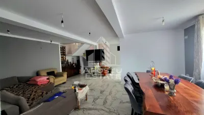 Casa individuala cu teren generos de 898 mp,Sag zona Centrala - Sag