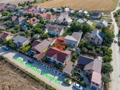 Casa Extraordinara în Lazu. Spatiu, Calitate și Confort la Superlativ - foto 20