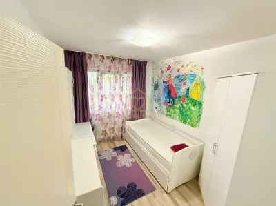 Apartament 4 camere de inchiriat - foto 12