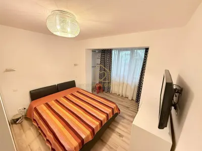Apartament 4 camere de inchiriat - foto 13