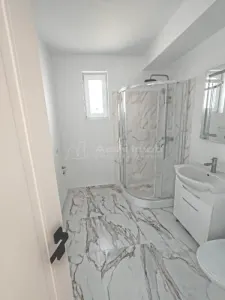 Vanzare -  Casa  - Vila - Prelungirea Ghencea - Dantelei - teren 245mp -205000E -  Comision 0! - foto 5