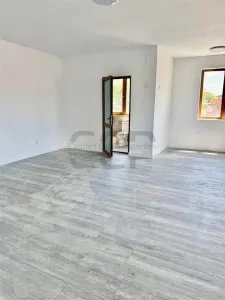 Timpuri Noi metrou, Splaiul Unirii , Vila P+2+M, NEMOBILATA, pretabila BIROURI - foto 2
