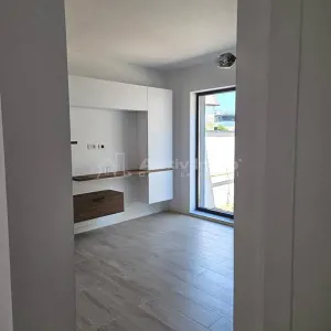 Vanzare Casa individuala - Vila - Prelungirea Ghencea - PARC GHIDIGENI - teren 300mp -  240000E -  TVA inclus - Comision 0! - foto 6