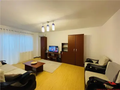 Apartament 4 camere,mobilat si utilat,etaj 3, zona Pompieri - foto 2
