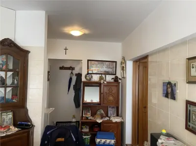 Apartament 2 camere Focsani , zona ultracentrala - Piata Moldovei , et 2 , decomandat , 54 mp , renovat ,mobilat complet - foto 6