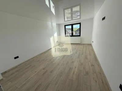 Casa noua cu 6 camere si 3 bai in Sura  Mare - foto 15