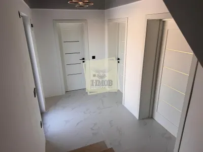 Casa noua cu 6 camere si 3 bai in Sura  Mare - foto 5
