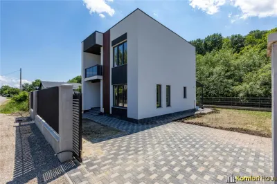 Casa individuala in  Hemeius - Hemeius
