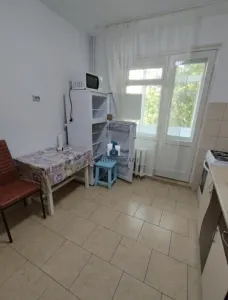 Inchiriere Apartament 2 Camere Decomandat Piata Sudului - foto 6