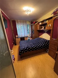 Apartament 3 Camere Semidecomandat Berceni - foto 2