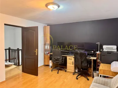 Vila individuala, priveliste spectaculoasa cu garaj Pietrarie Barnova - foto 13