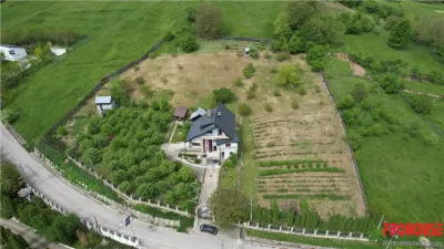VILA DEOSEBITA IN SLATINA - LUNCANI - OAZA DE LINISTE LA MARGINEA PADURII - foto 3