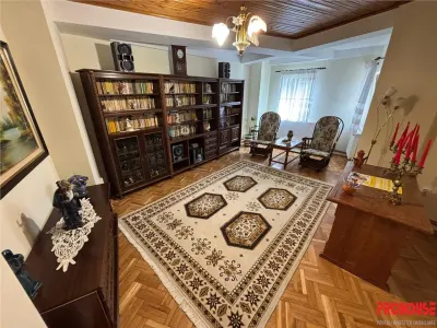 VILA DEOSEBITA IN SLATINA - LUNCANI - OAZA DE LINISTE LA MARGINEA PADURII - foto 10