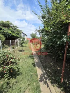 Casa Renovata, Teren 600 mp, 2 Intrari Separate, Navodari Zona Kaufland - foto 12