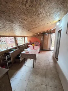 Casa Renovata, Teren 600 mp, 2 Intrari Separate, Navodari Zona Kaufland - foto 24