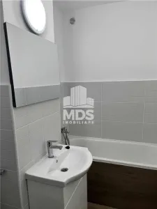 Apartament 43 mp etaj 2, renovat recent - foto 7