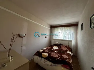 Royal Imobiliare - Vanzare apartament 3 camere zona Paltinis - foto 9