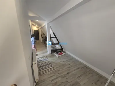 Apartament in casa 3 camere, Zona Ultracentrala Fagaras - foto 6